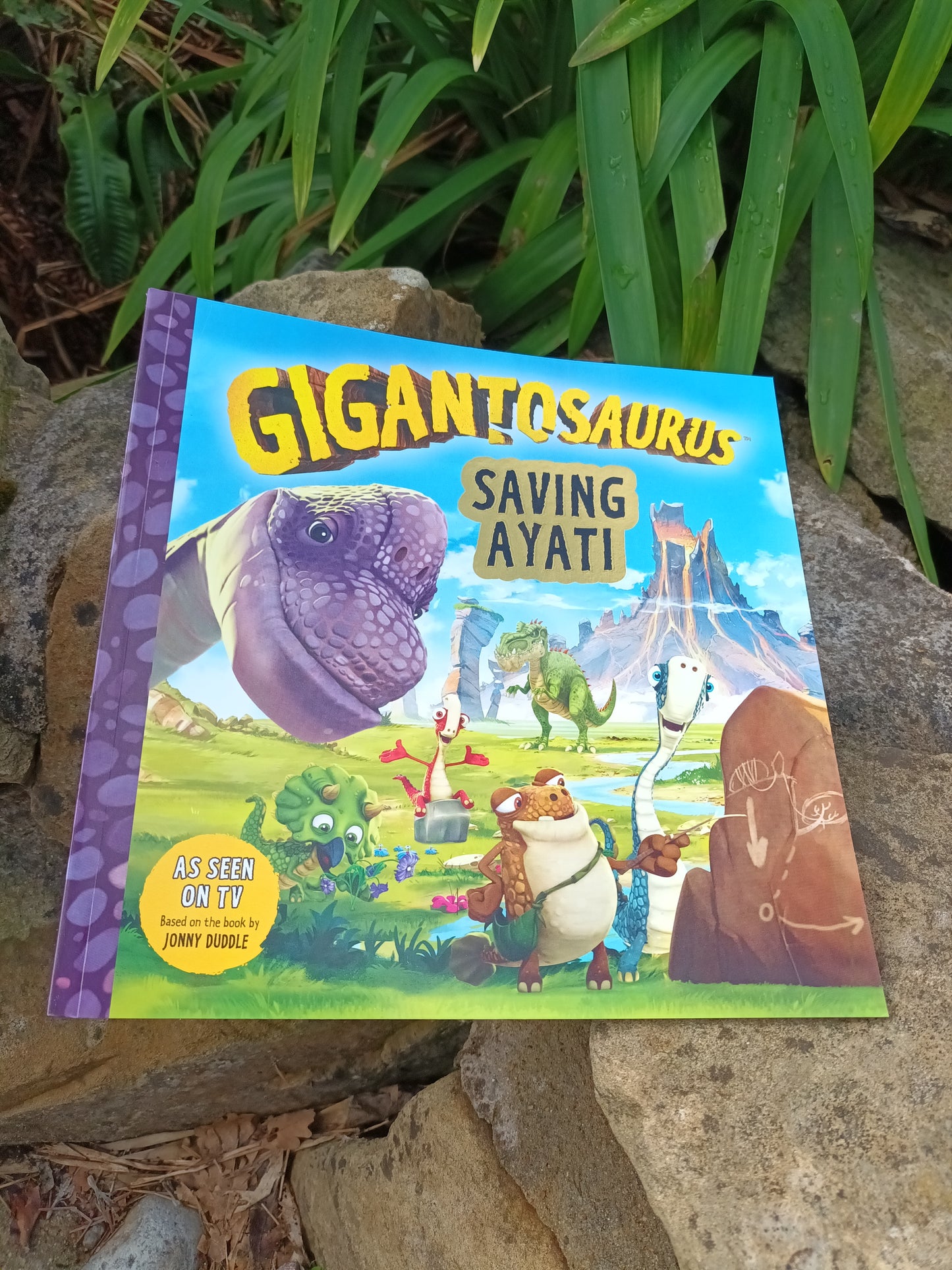 Gigantosaurus - Saving Ayati